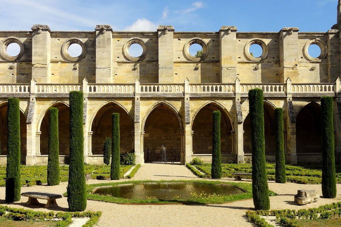 Ruines de l'abbatiale de Royaumont