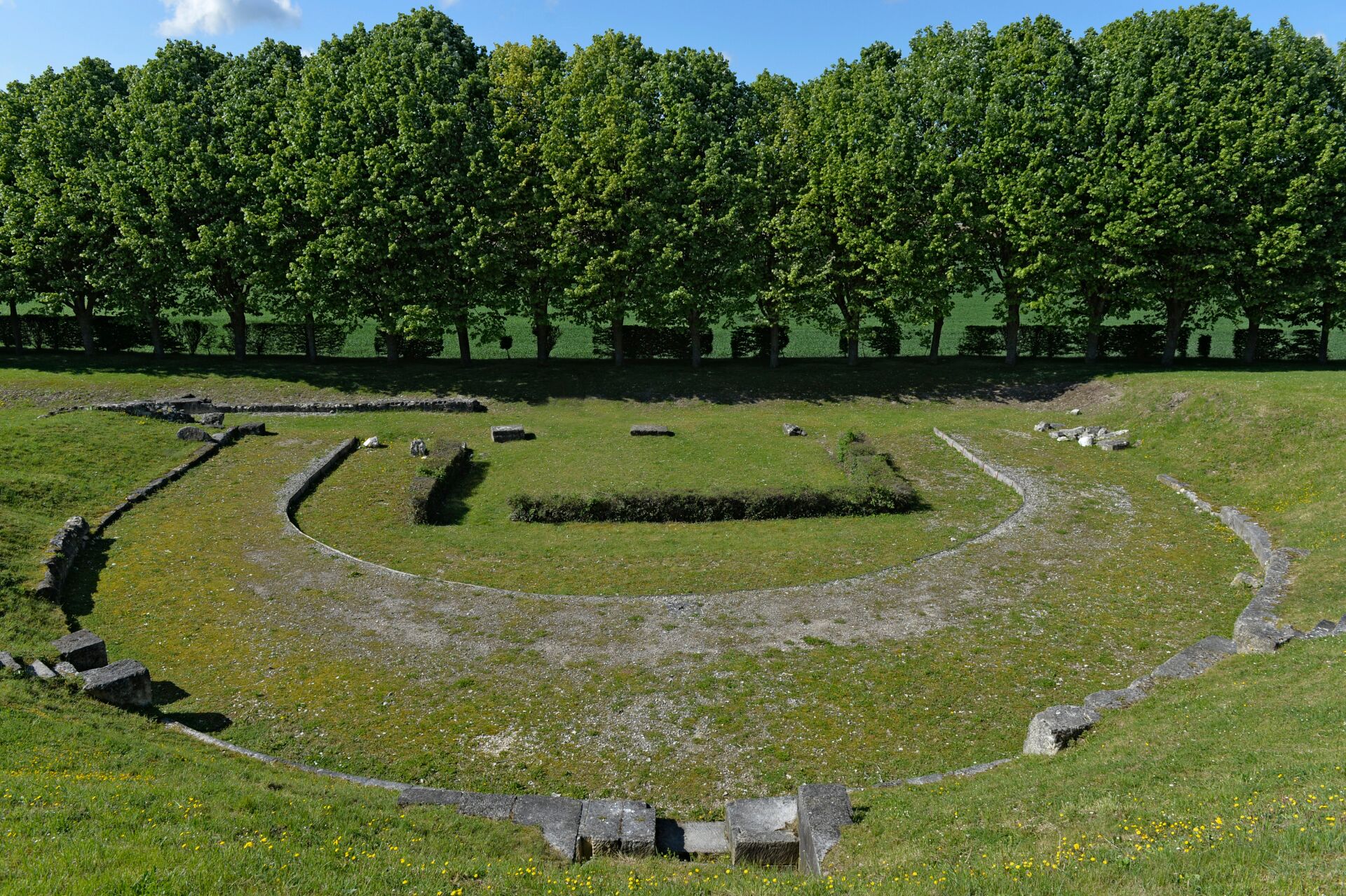 Théâtre antique de Vendeuil-Caply