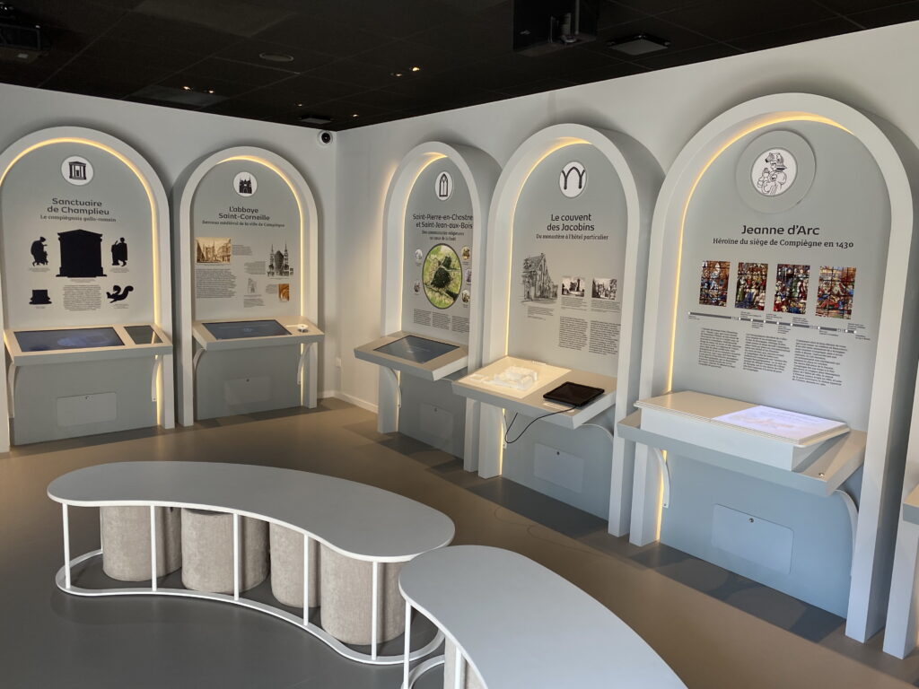 Patrimoine de Compiègne, à proximité du musée Antoine Vivenel